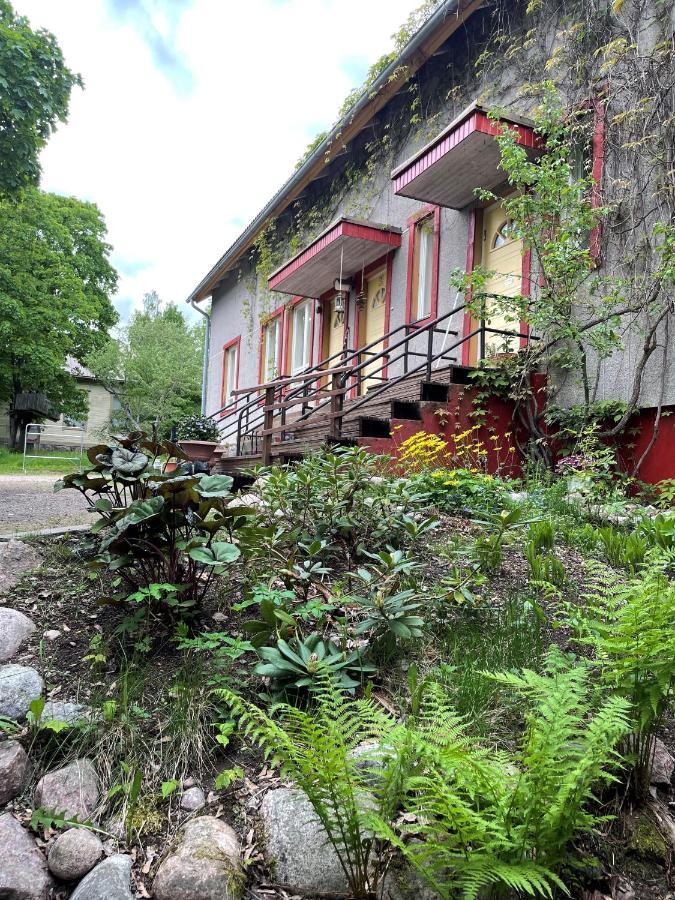 Hostel Koulumaeki Karkola Exterior foto